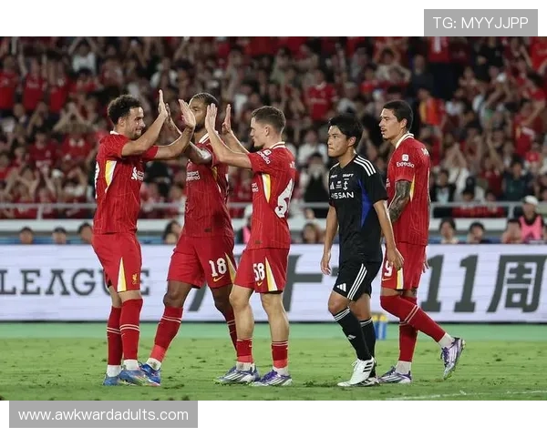 曼联进攻推进在关键环节失效，当前赛季表现受限对争冠形势产生影响