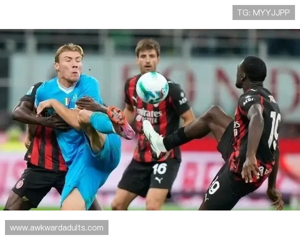 曼联：豪门光环之下，战术混乱与球星失衡酿危机