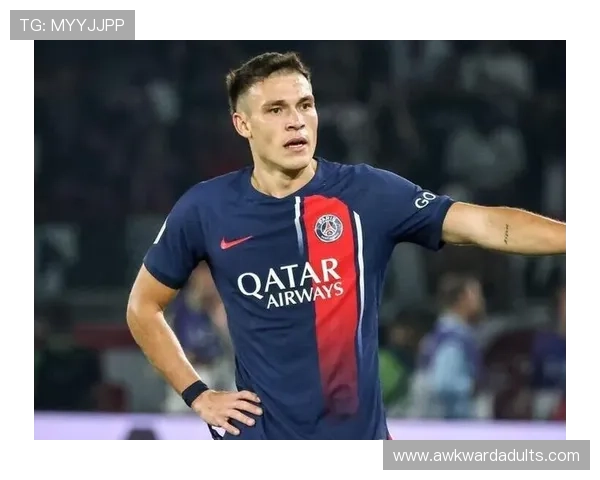 巴黎中场防守重建关键拼图:乌加特的角色定位 巴黎中场防守重建关键拼图:乌加特的角色定位