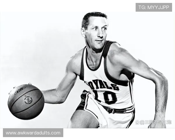 奥斯卡·罗伯特森关键时刻组织能力全面超越同时代控卫